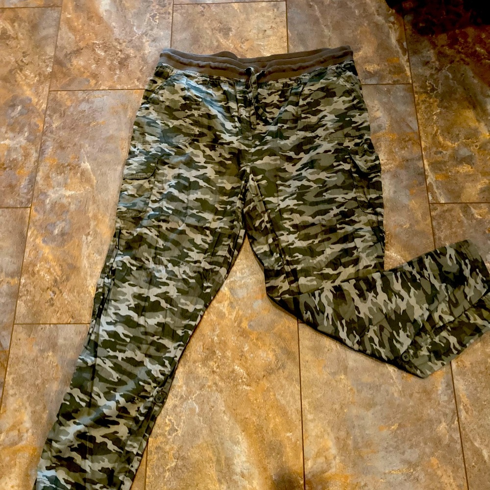 Cotton cargo pants with drawstring